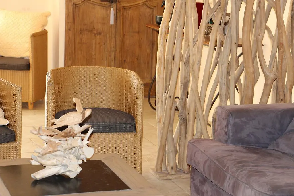 Bed & Breakfast Sous Les Platanes B&B Châteaurenard Frankrig