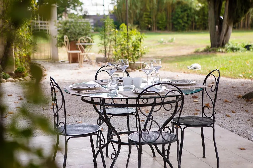 Sous Les Platanes B&B Châteaurenard