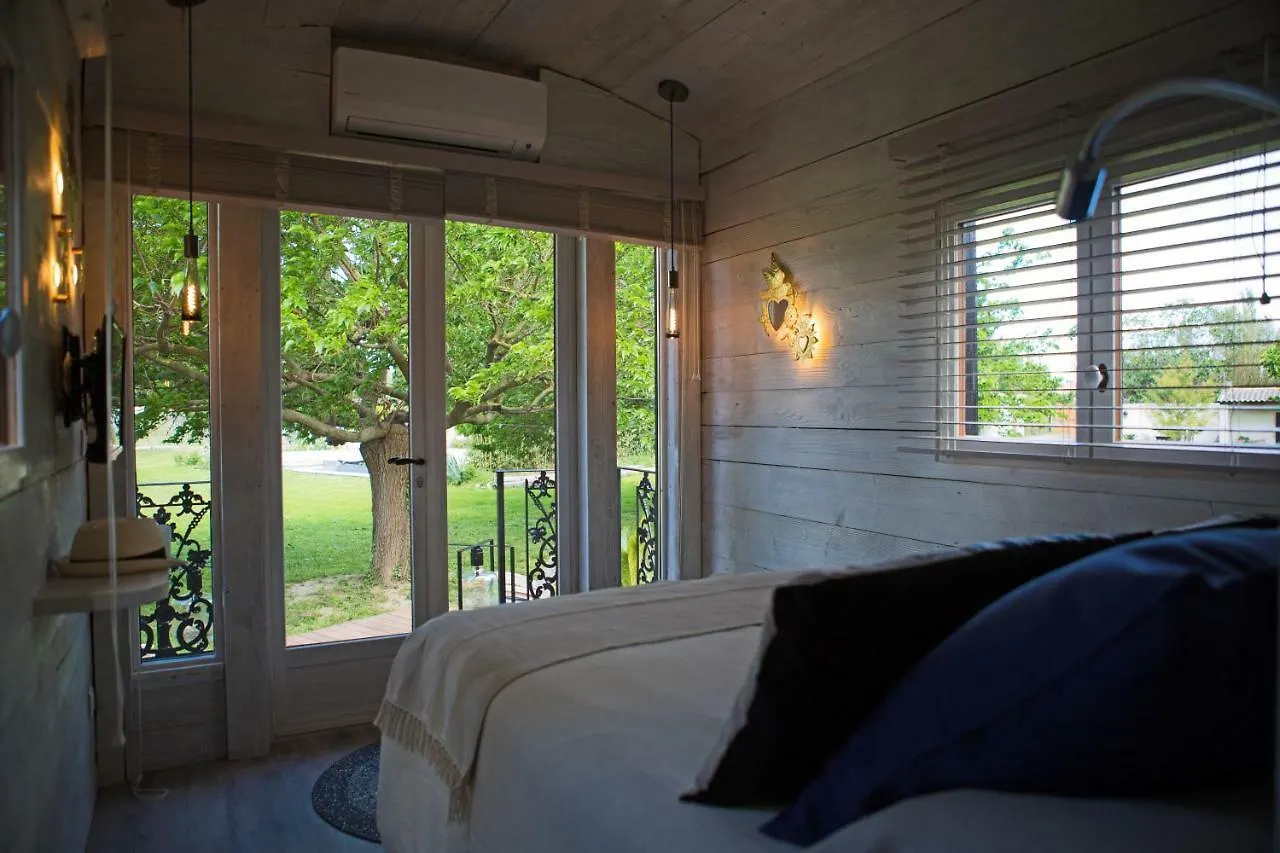 Frühstückspension Sous Les Platanes B&B Châteaurenard